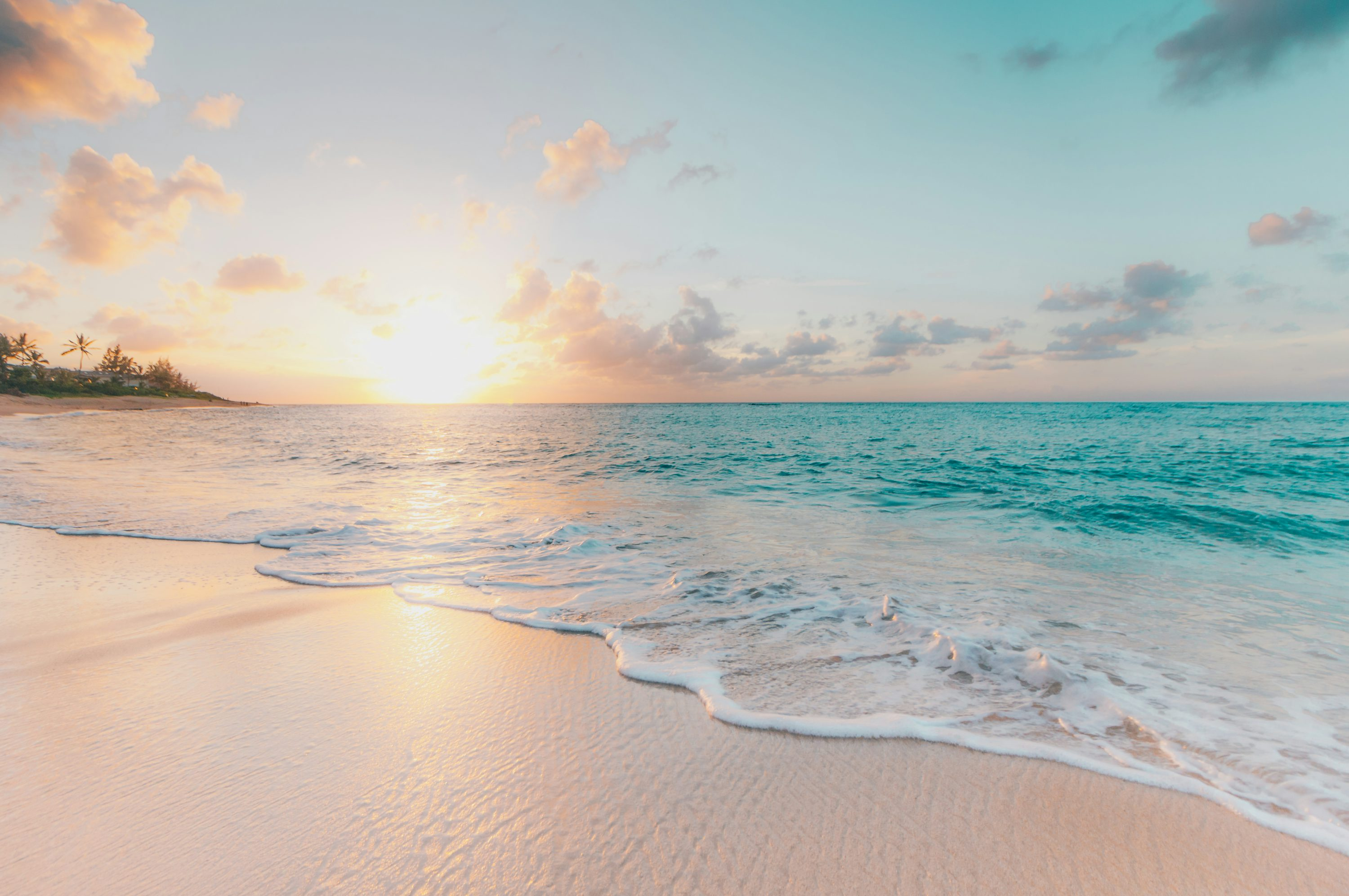 21 Thoughtful Gift Ideas For The Beach Lovers In 2025